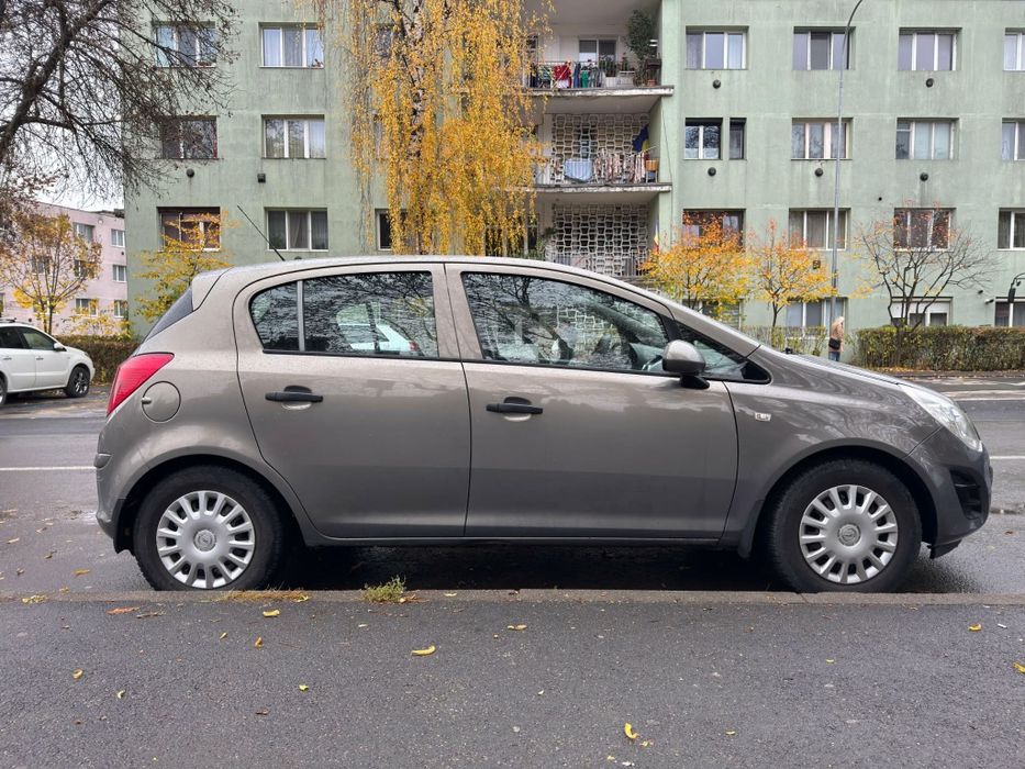 Vand opel corsa maro