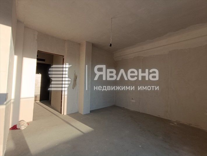 Продава се Тристаен апартамент в Варна, Чайка - 122 кв.м за 2173 €/кв.м - Снимка #6