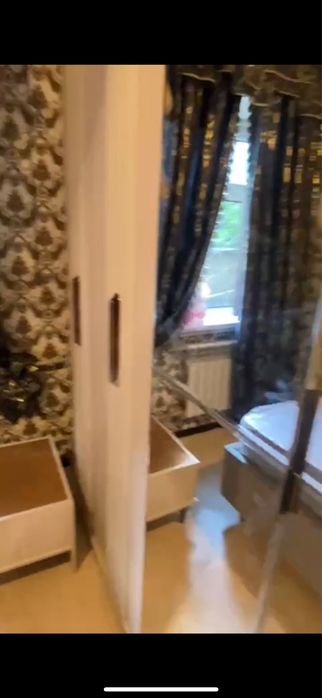 Спальный гарнитур