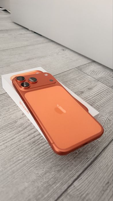 Vand Iphone 17 Pro Max  256GB