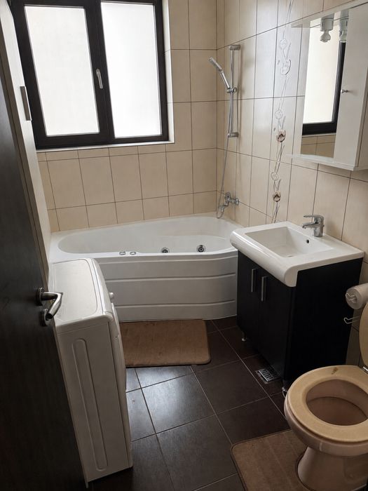 Inchiriere apartament 3 camere zona Rosu/Pacii