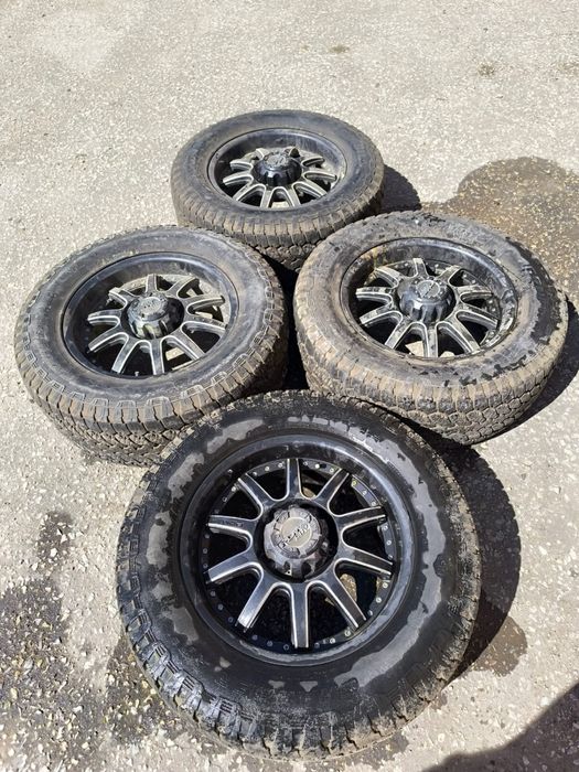 Продаю колеса торг