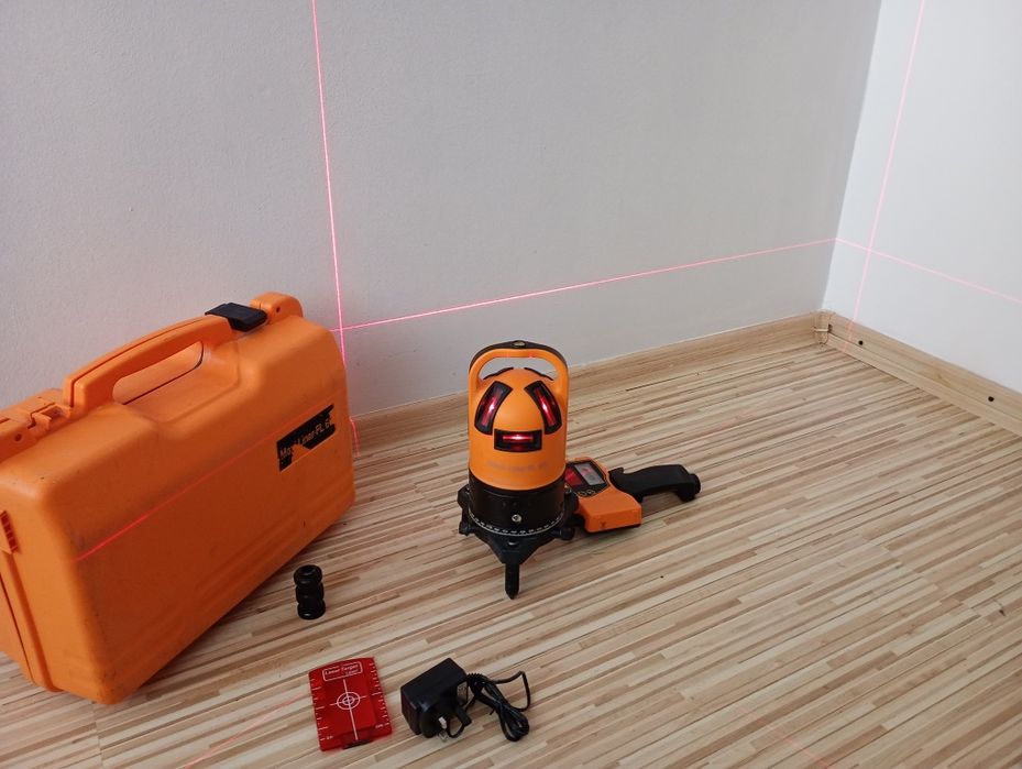 Nivelă laser Geo Fennel Maxi Liner FL 60