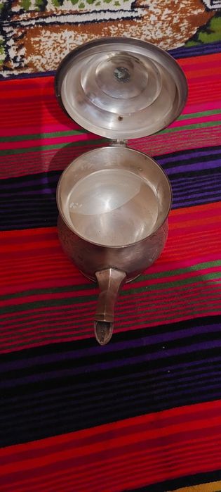 Стъклено  конче и други неща