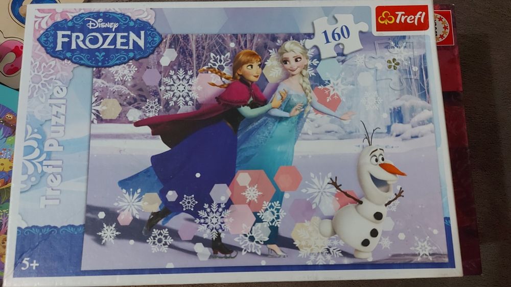 Семейни игри, пъзели, лего