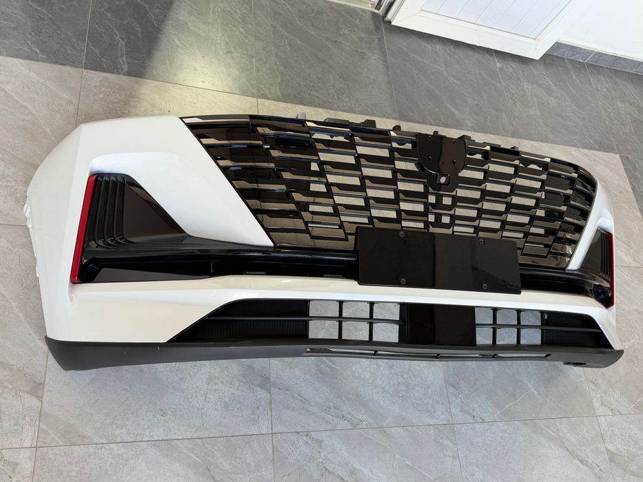 Передний бампер белый 2 Changan 55 Plus