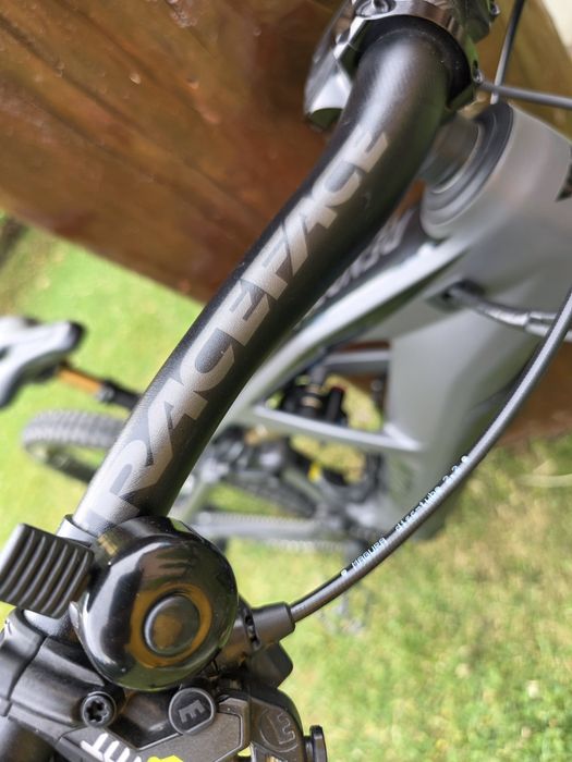 Vând e bike RADON  hibrid RANDON