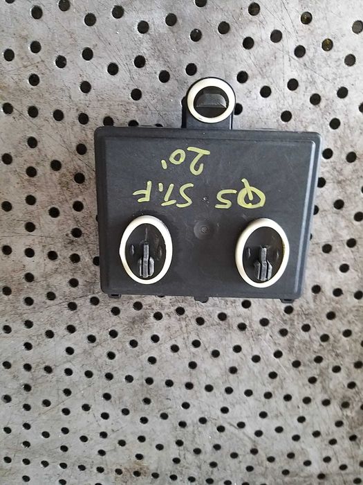 Modul calculator usa stanga fata audi q5 fy 2020 8w1959593j 8w1959593d