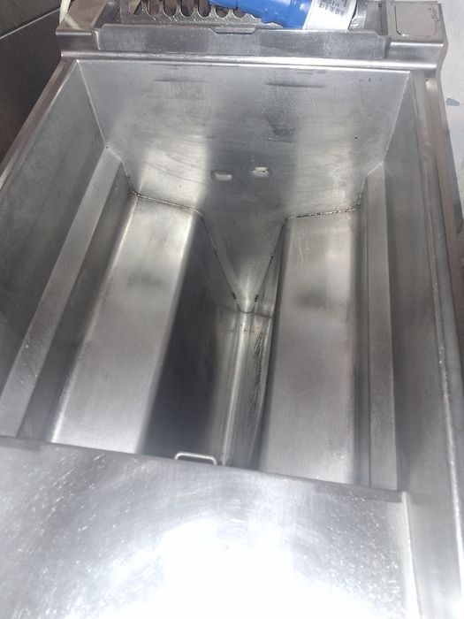 Фритюрник професионален на газ BONETT/ HOBART