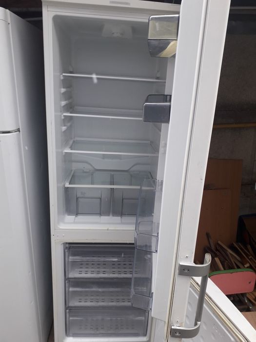 Frigider arctic Indesit Whirlpool funcțional