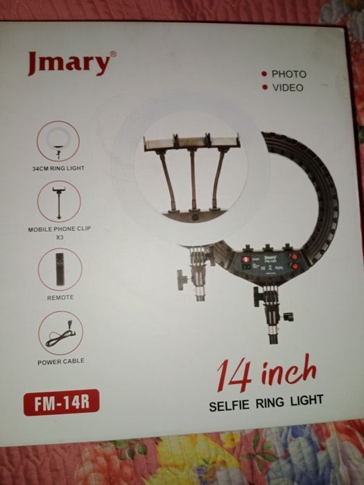 Lampa shtativ sotiladi yangi 1 oy ham ishlatilmagan