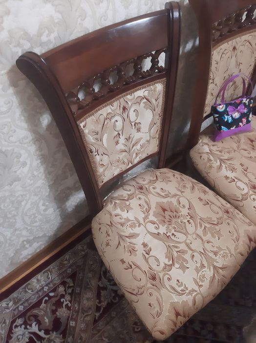 Mebellar zal uchun kamplekt