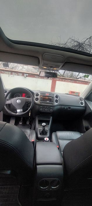 Vând vw tiguan stare impecabila. 6800 euro. Neg