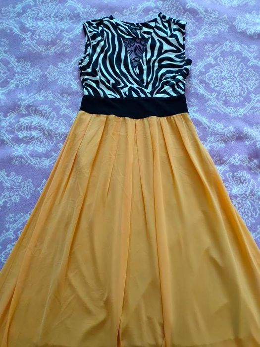 Женская одежда в хорошем состоянии