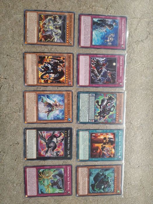 Продавам Yu-Gi-Oh карти