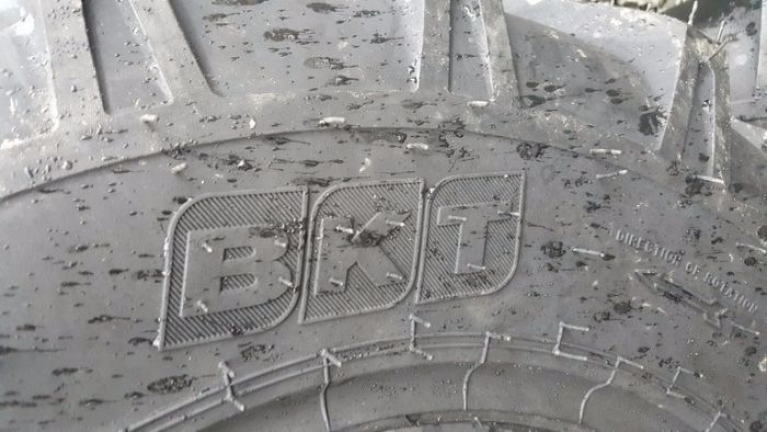 7.50-16 bradulet cauciucuri noi tractiune BKT 8 pliuri garantie 2 ani