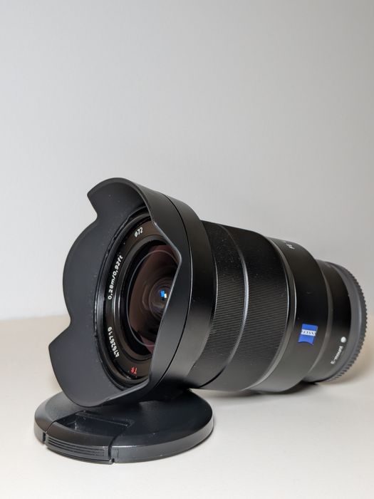 Obiectiv Sony Zeiss 16-35 f4 OSS Full Frame ( Accept Schimburi )