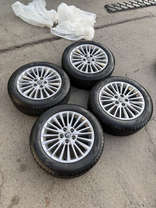 Диски с резиной от камри 80