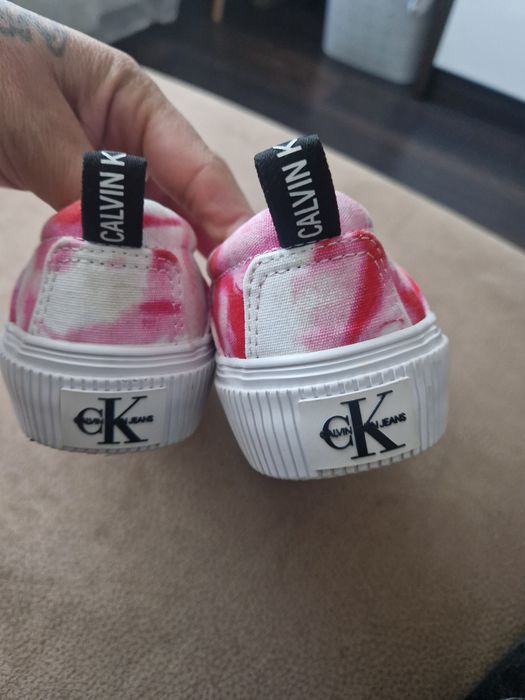 Teniși  Calvin Klein marimea 38