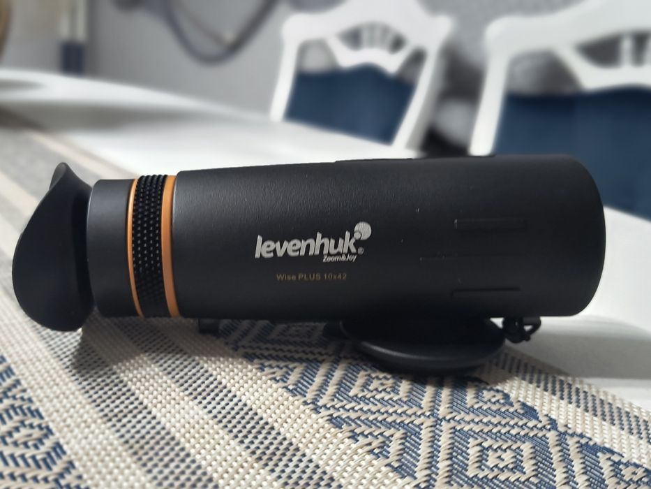 Ofertă Monoclu Levenhuk Wise Plus 10×42