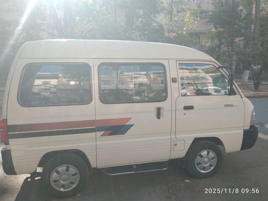 Продаётся автомобиль марки Дамас