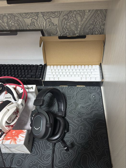 Девайсы, клавиатура, мышь, наушники