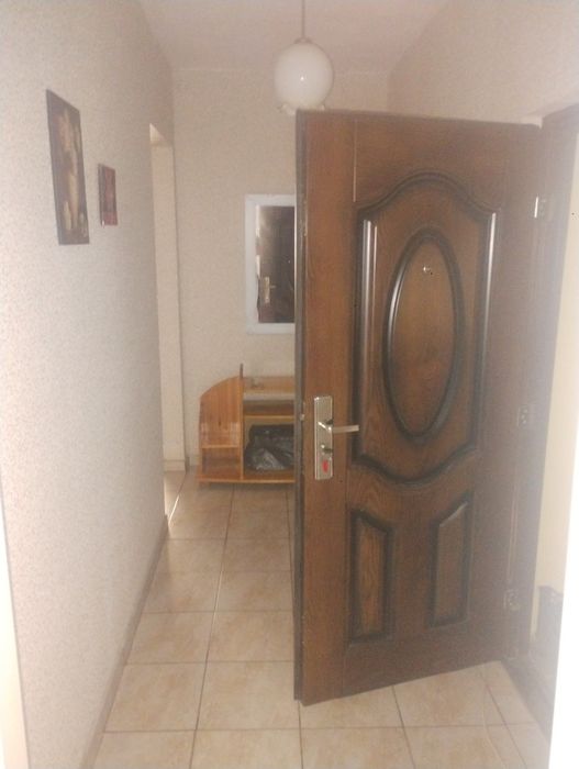 Дава се под наем Двустаен апартамент в Добрич, Христо Ботев - 68 кв.м за 183.6 € - Снимка #7