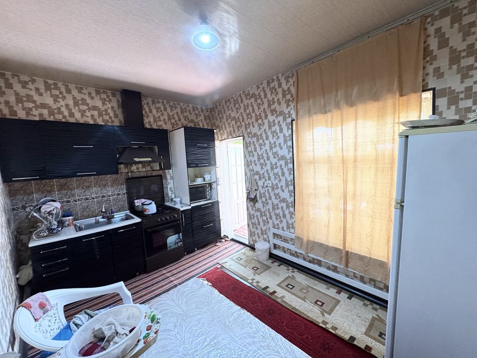 Продается дом 3,4 соток, 4 комнаты. Кибрай. Набережная