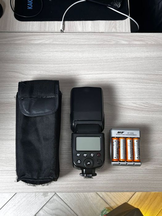 вспышка Godox для Canon