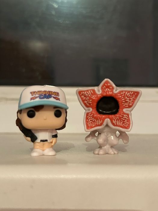 Фигрука киндер джой kinder joy