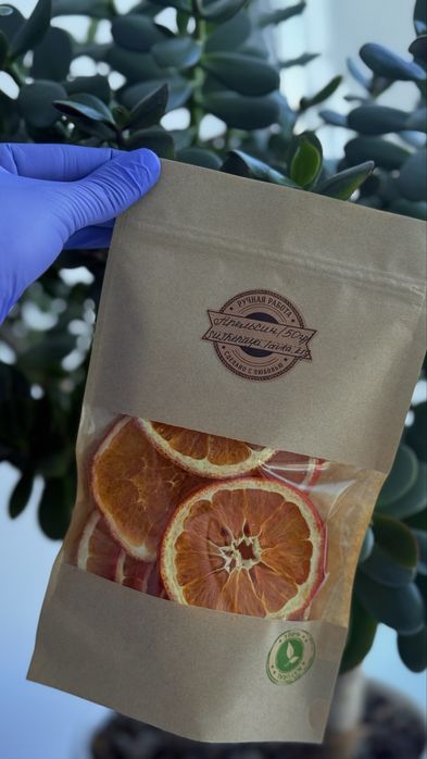 Сухофрукты, фруктовые чипсы