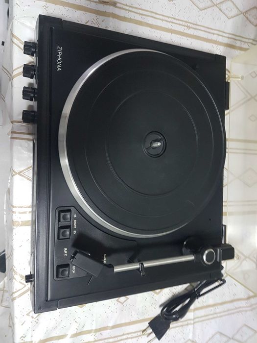 Pickup Ziphona Nova cu amplificator