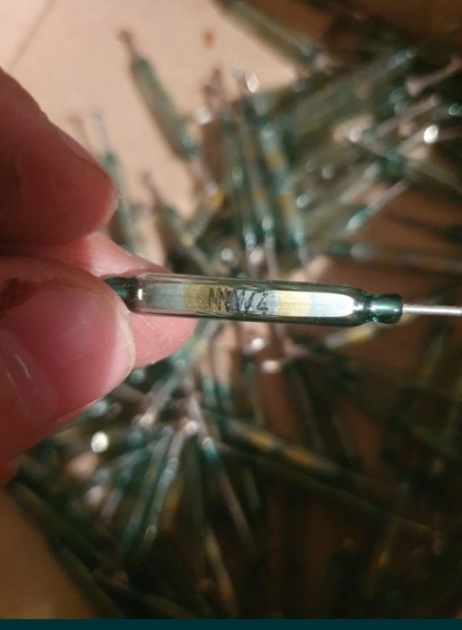 Геркон двух контактый. .