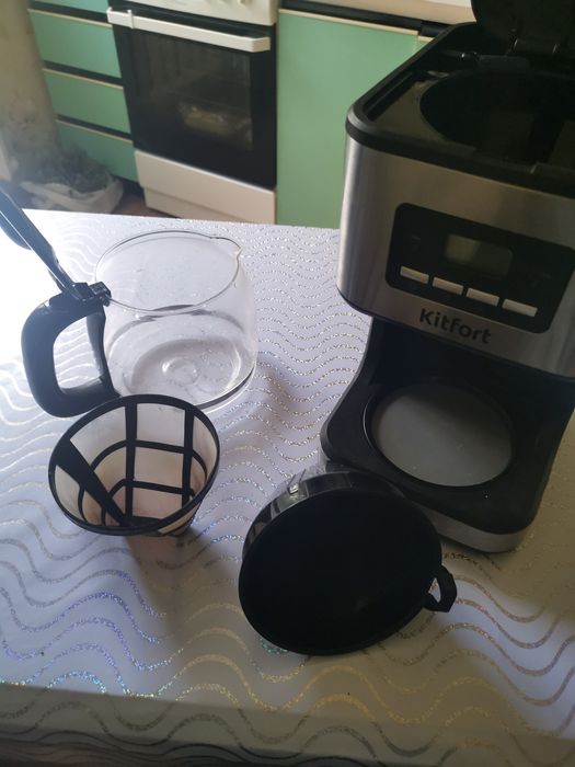 Кофеварка Kitfort KT-719