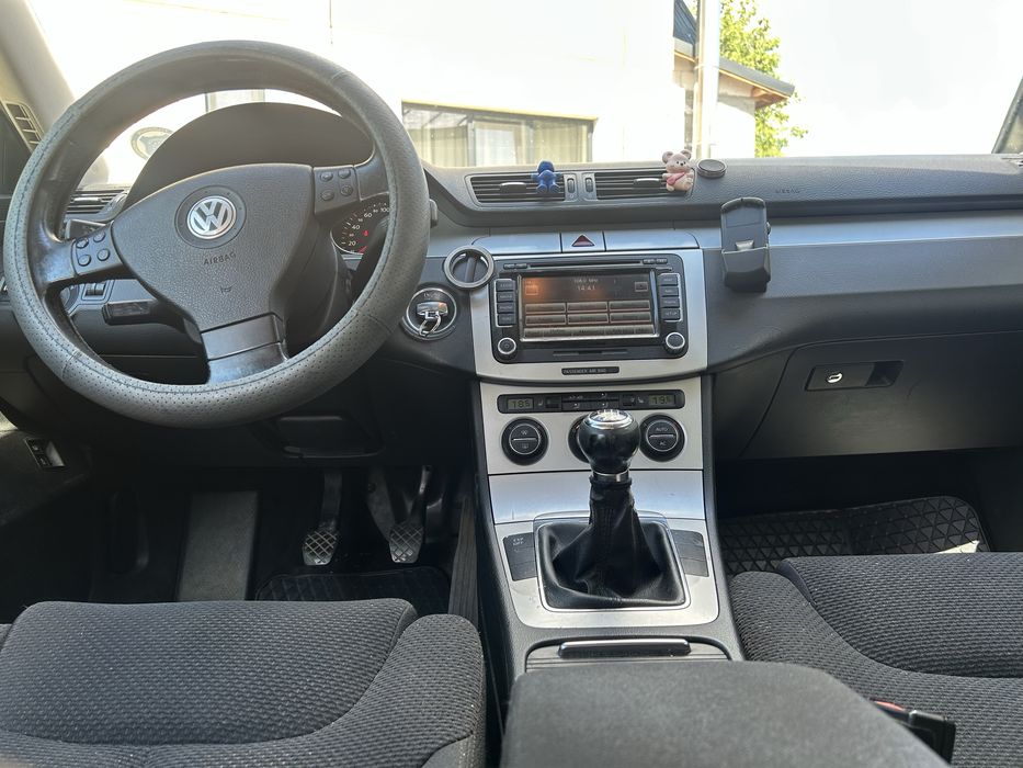 VOLKSWAGEN Passat 2009 — imagine 3