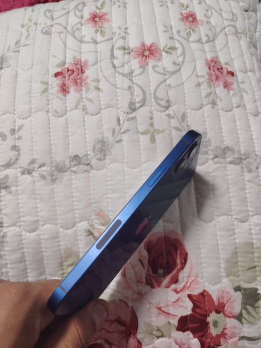 iphone 12 xolati vakum!