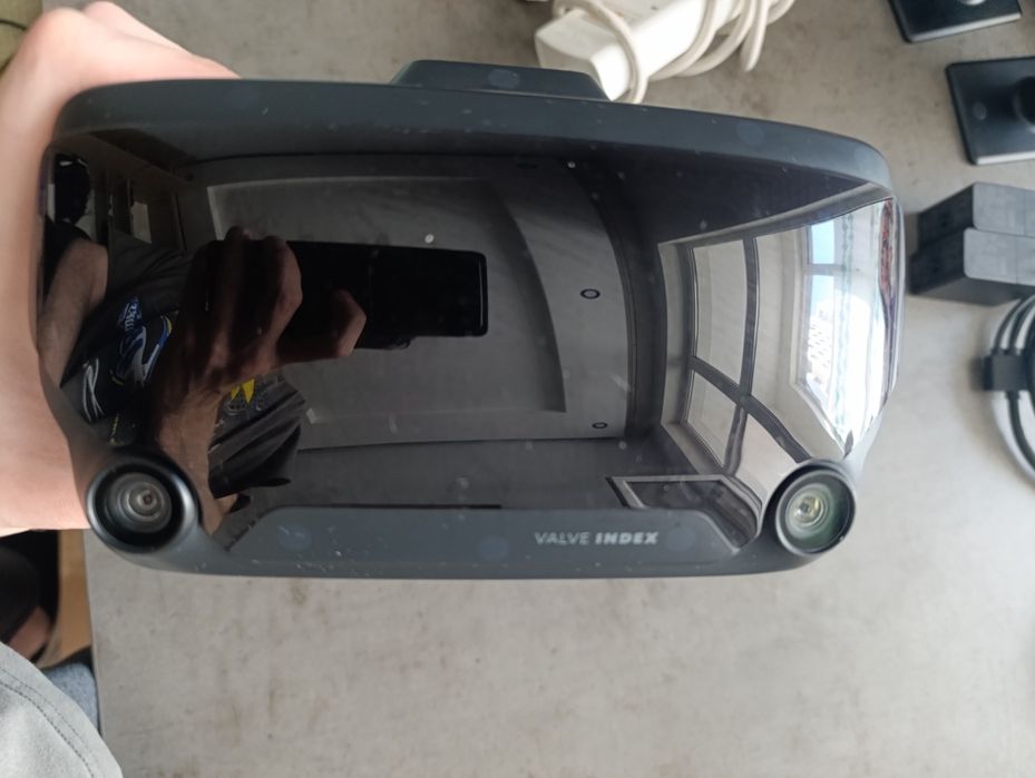 Продаётся шлем VR Valve index.