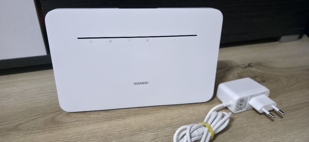 Router wireless Huawei B535 cartela sim 4G CAT,7