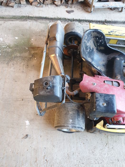 Vând kart honda gx270