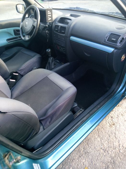 Renault Clio II 2002г 1.4 бензин 97 коня - на части