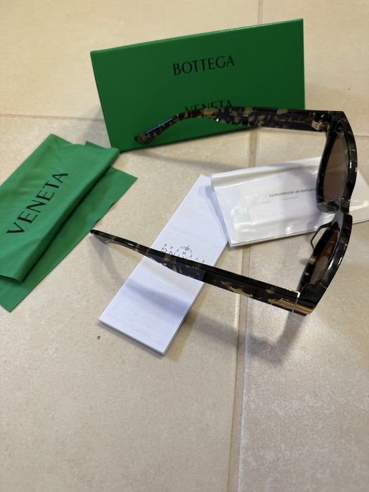 Ochelari de soare Bottega Veneta originali