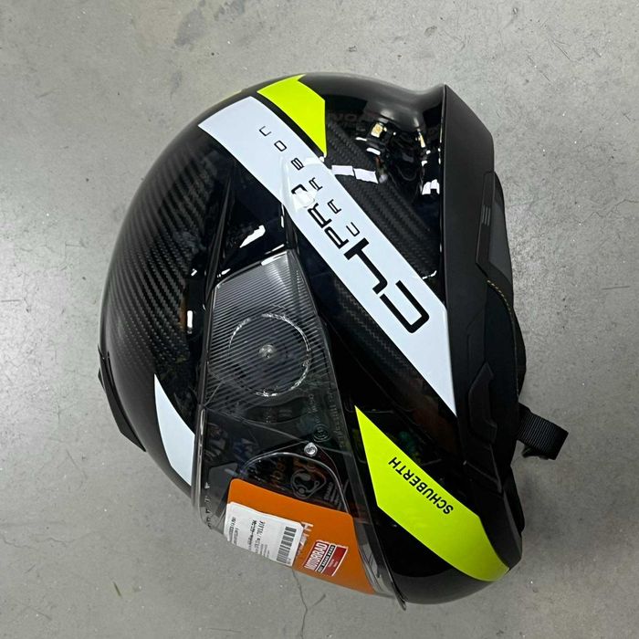 РАЗПРОДАЖБА Мото каска SCHUBERTH C4 PRO Carbon YELLOW - Код: 38031