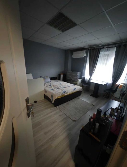 Garsoniera de vanzare