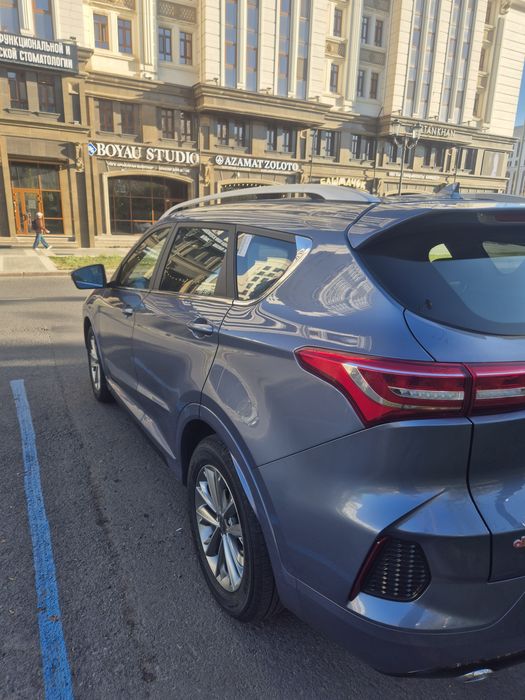 Сдам в аренду автомобиль Джетур х70