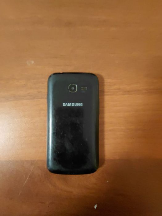 Телефон Самсунг отличном состоянии