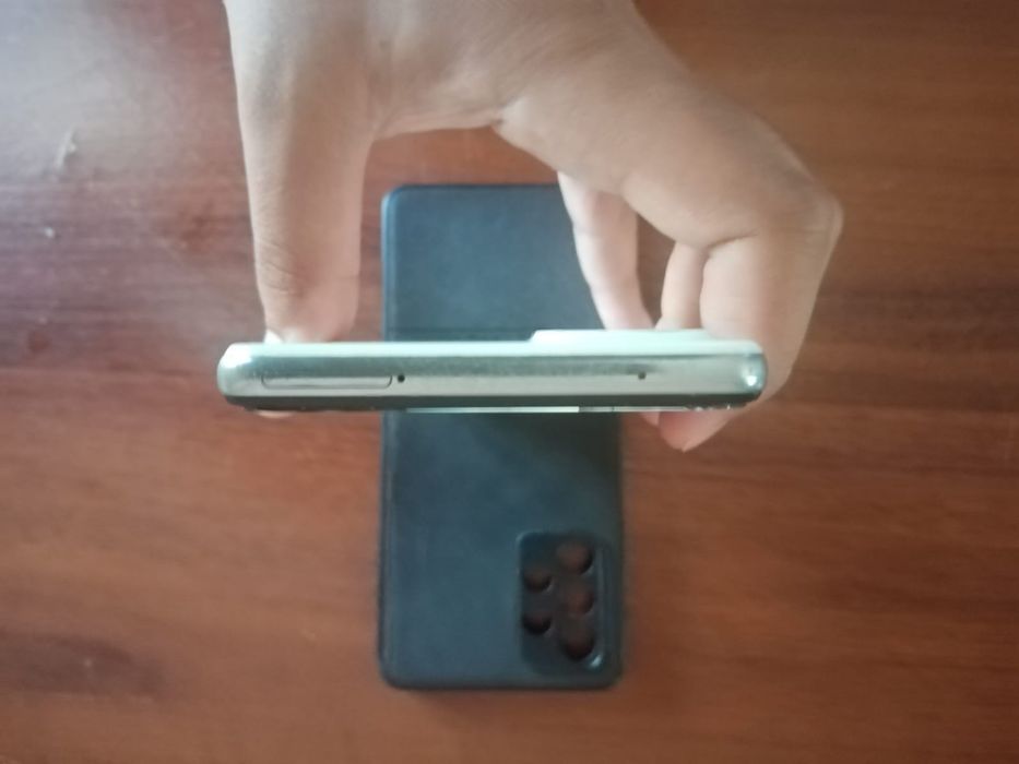 Samsung A52 - 256гб в отличном состояние