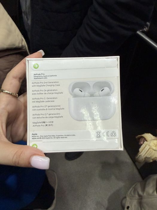 airpods pro 2 generation 2024