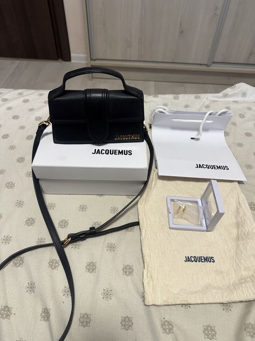 Чанта Jacquemus le bambino