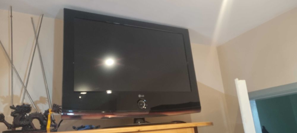Телевизор  LG в отлично състояние