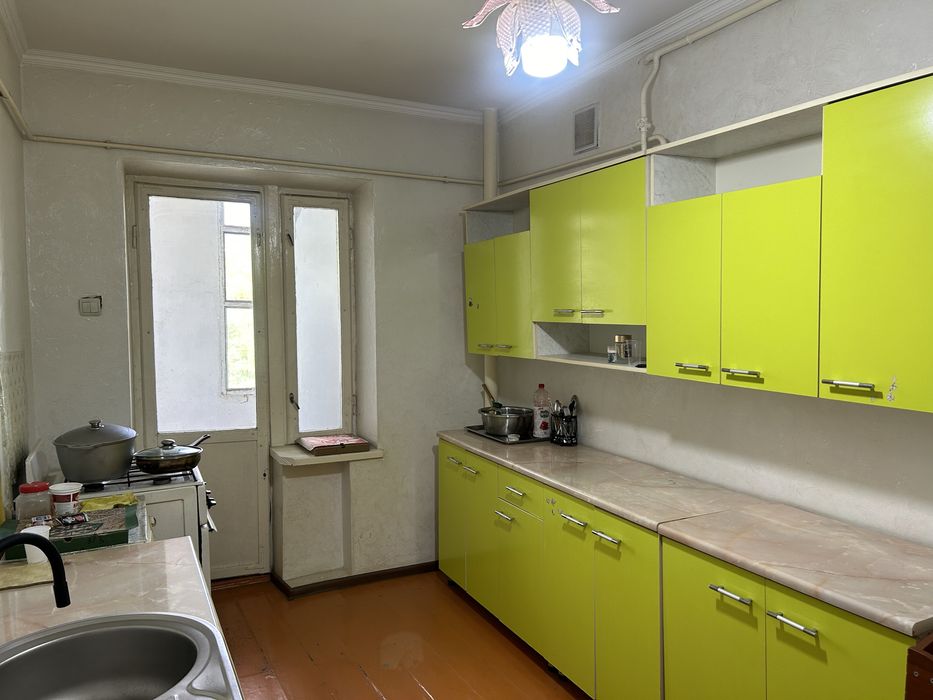 Квартира 2-этаж сатпаева 18